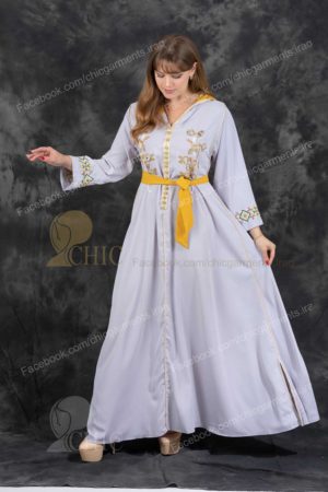 جلابية خليجي مع شغل يدوي مع كب | سمائي فاتح
