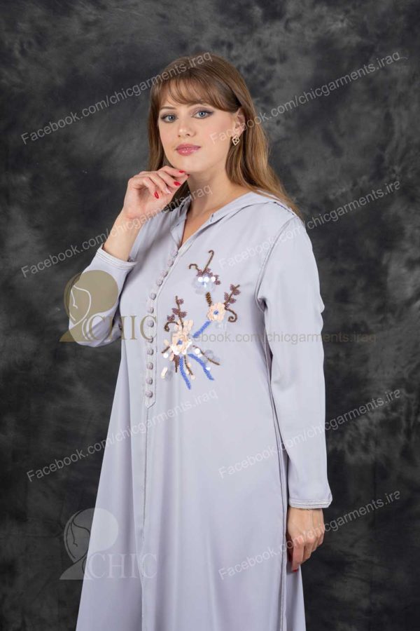 ⁦جلابية خليجي مع شغل يدوي مع كب | سمائي فاتح⁩ - الصورة ⁦2⁩