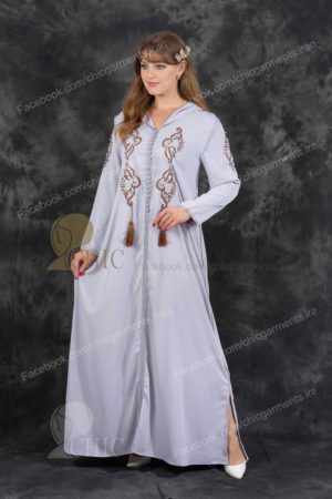 جلابية خليجي مع شغل يدوي مع كب | سمائي فاتح