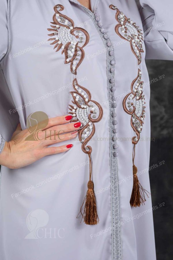 ⁦جلابية خليجي مع شغل يدوي مع كب | سمائي فاتح⁩ - الصورة ⁦4⁩