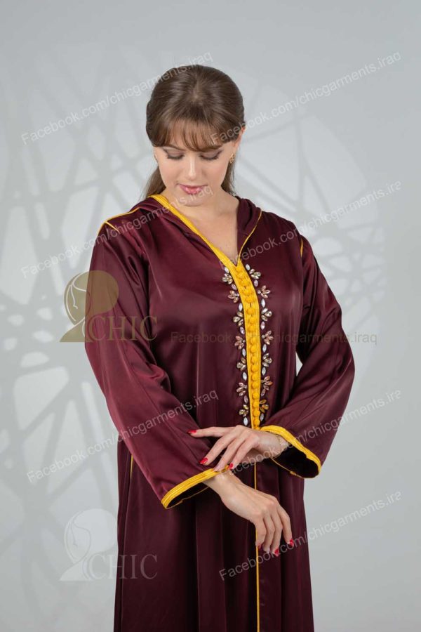 ⁦جلابية خليجي مع شغل يدوي مع كب | ماروني⁩ - الصورة ⁦3⁩