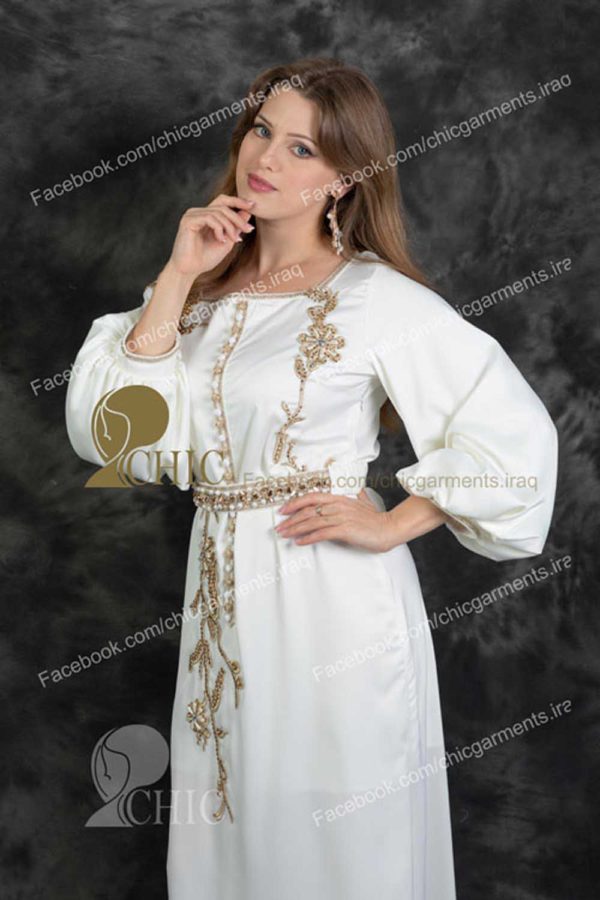 ⁦ٍقفطان قطعه واحده ثلاث ارباع ردن | ابيض⁩ - الصورة ⁦4⁩